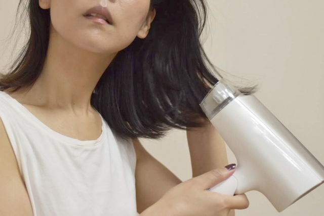 温度調節機能付きドライヤーその1